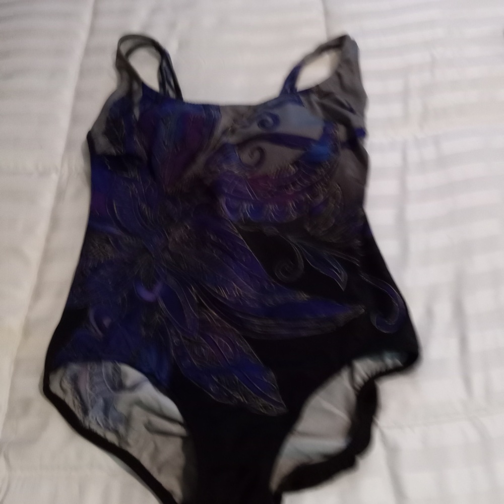 GREAT LENGTHS. SWIM.  WOMAN  SIZE 10 ONE PIECE SWIMSUIT